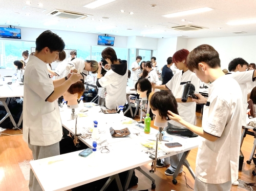 イメージどおりに表現するのはなかなか難しい。。。